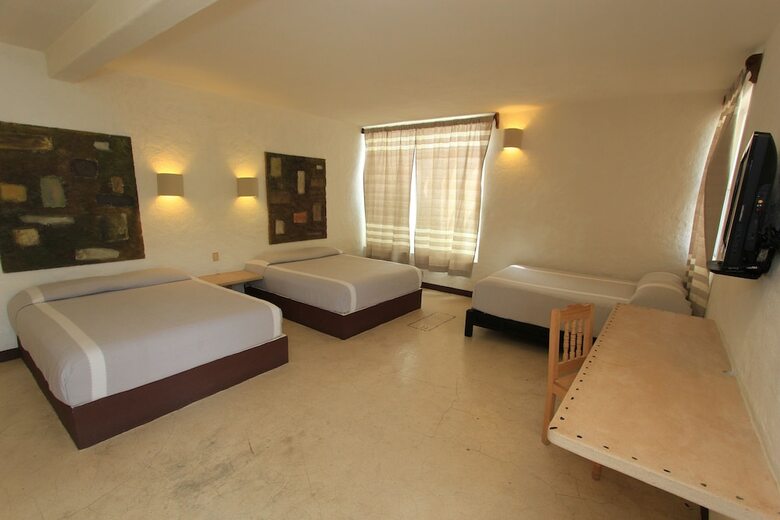 Hotel Plaza Tangolunda