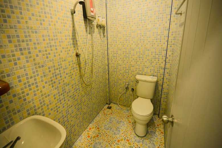 Hotel Baanchaylay Resort