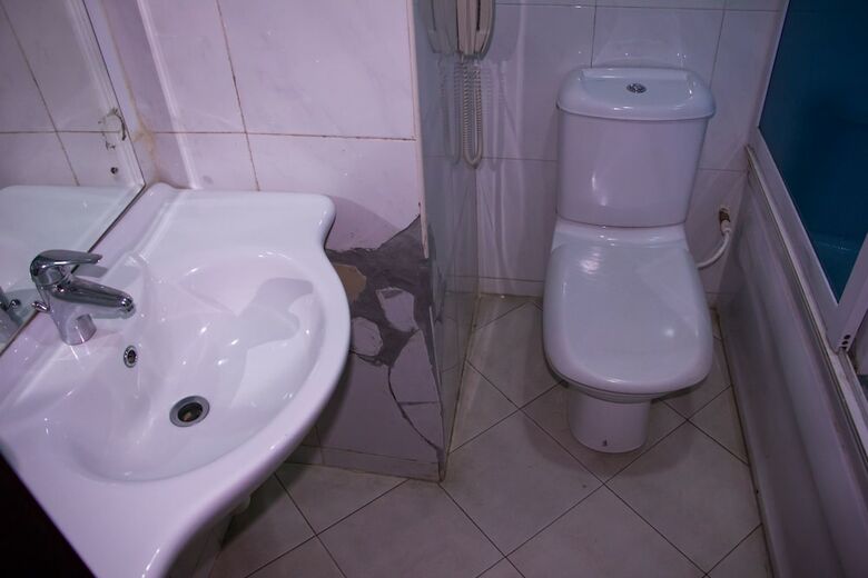 Excel Oriental Hotel And Suites