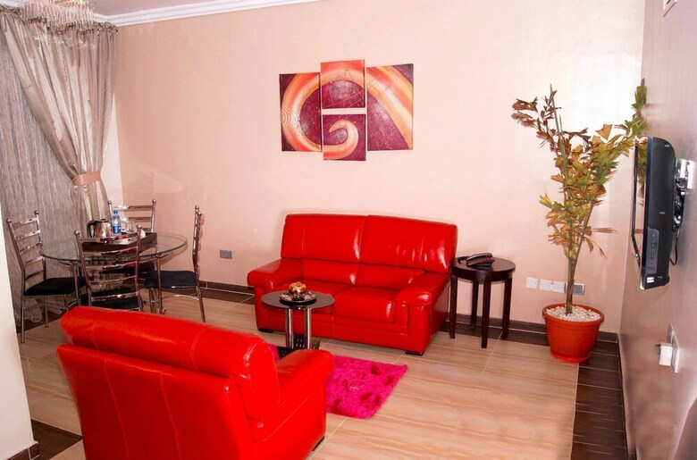 Excel Oriental Hotel And Suites
