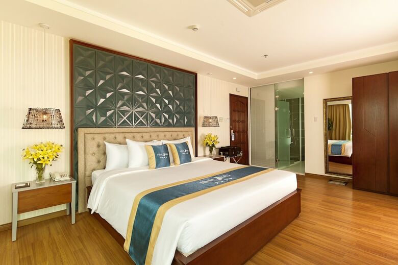 Ninh Kieu Riverside Hotel