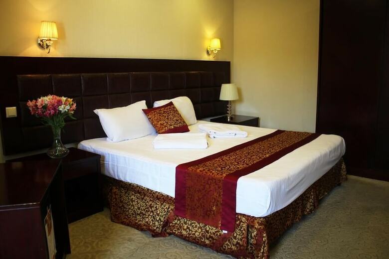Velvet Hotel