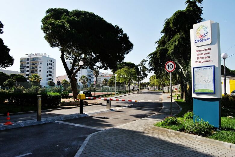 Parque De Campismo Orbitur Costa De Caparica