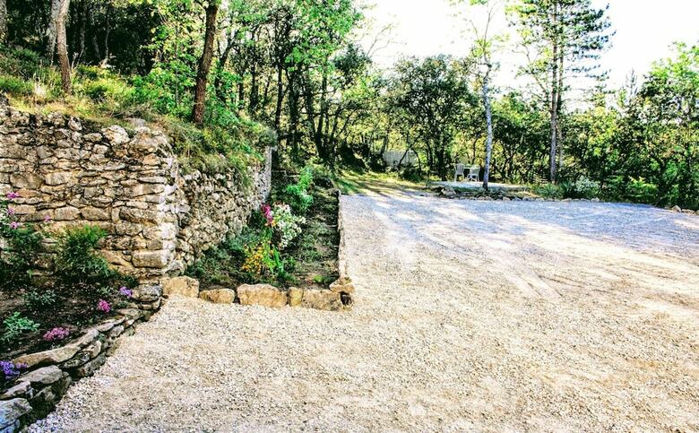 Bed & Breakfast Les Maquinols Estate