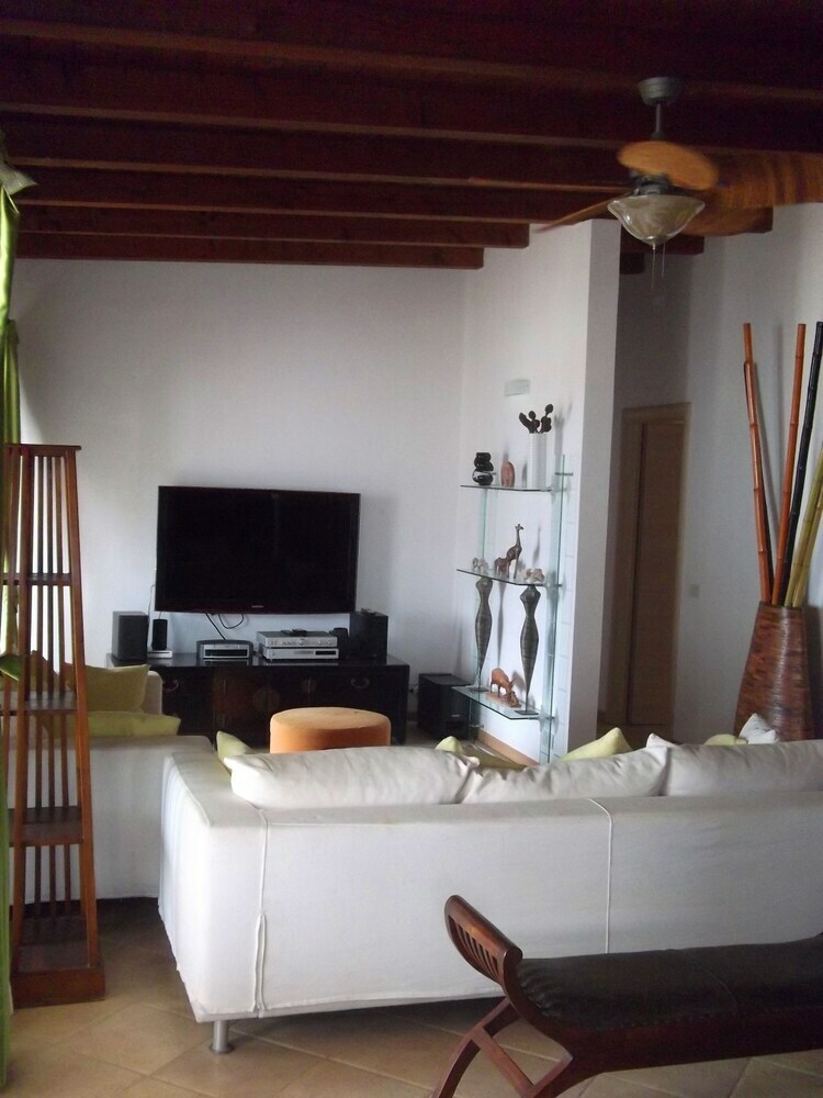 Apartment Ocean Front Praia Estoril