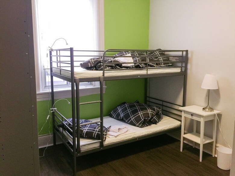 Hostal H�stel Toronto