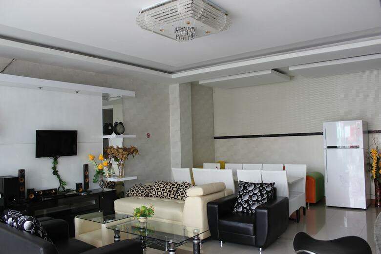 Rene Hotel