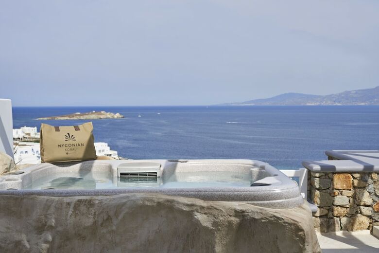 Hotel Myconian Korali