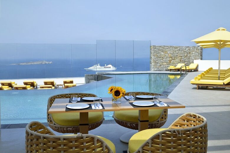 Hotel Myconian Korali