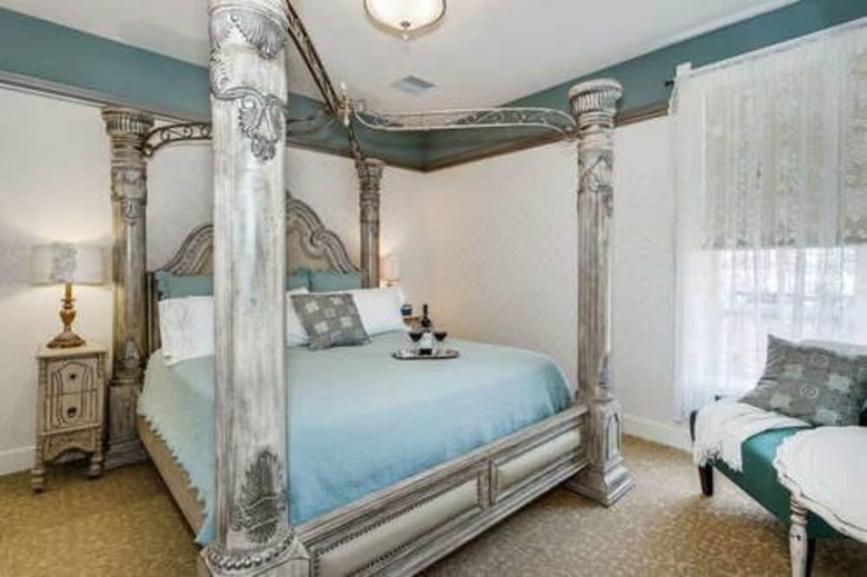 Bed & Breakfast Historic Elgin Hotel