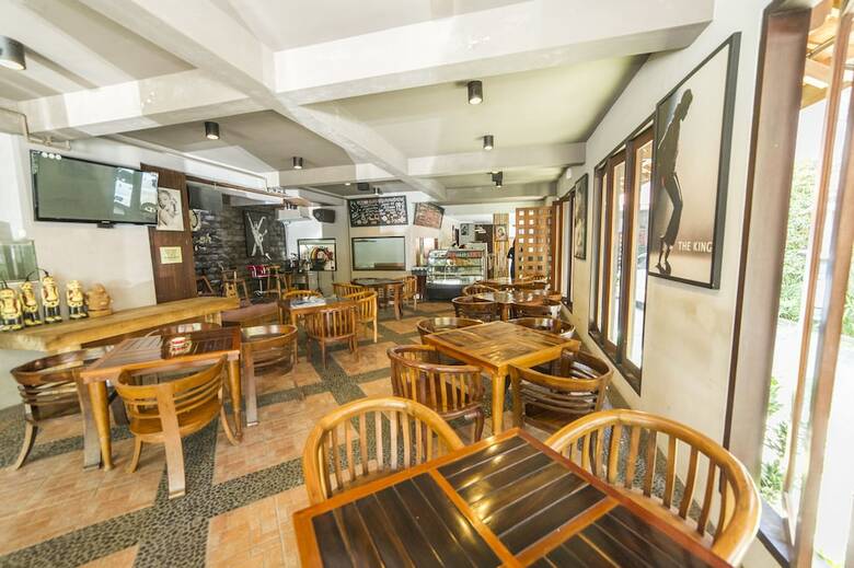 Hotel Airy Lowokwaru Candi Trowulan 12 Malang