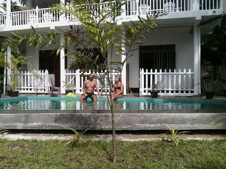 Hotel Asanka Surf House