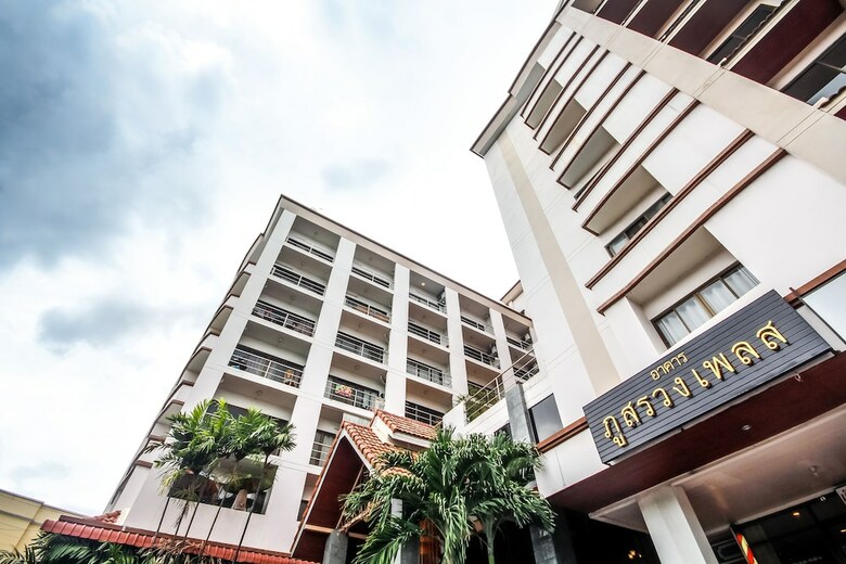Hotel Phusuang Place