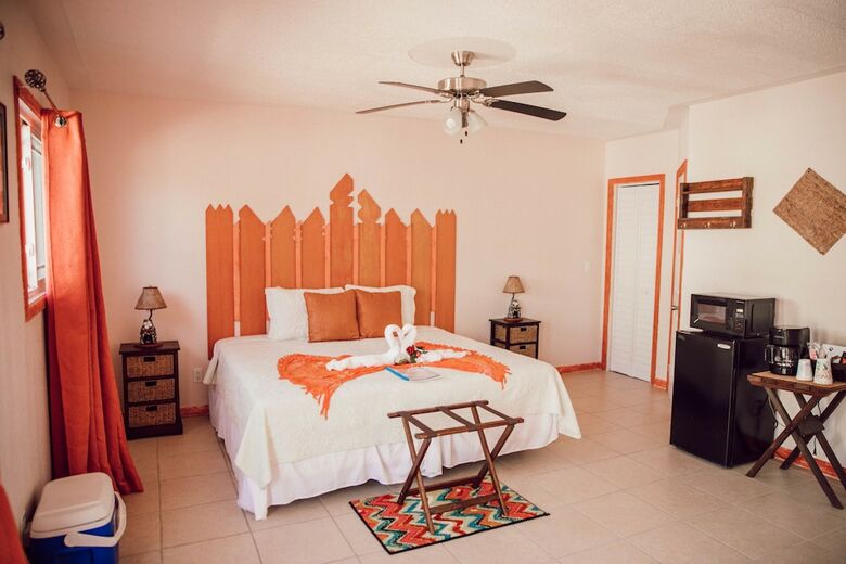 Villa Embrace Resort