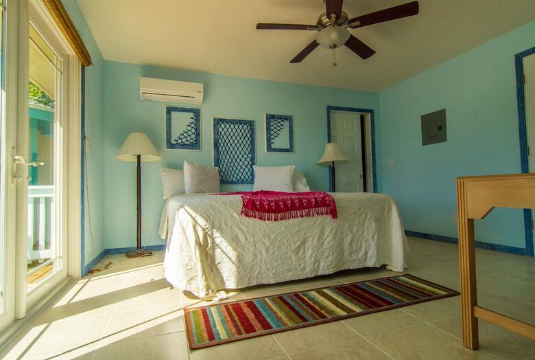 Villa Embrace Resort