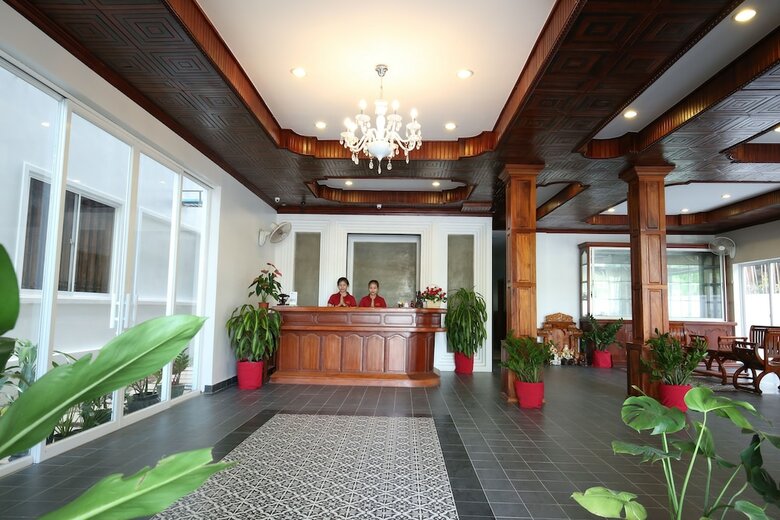 Holy Angkor Hotel