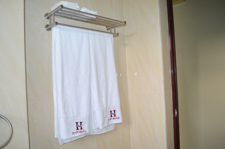 Hillside Plaza Hotel