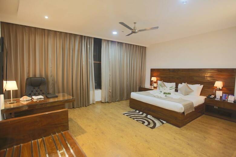 Hotel Ana Clarks Inn Panchkula