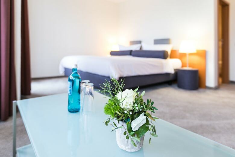 Hotel Am Rhein - Wesseling