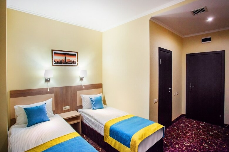 City & Business Hotel