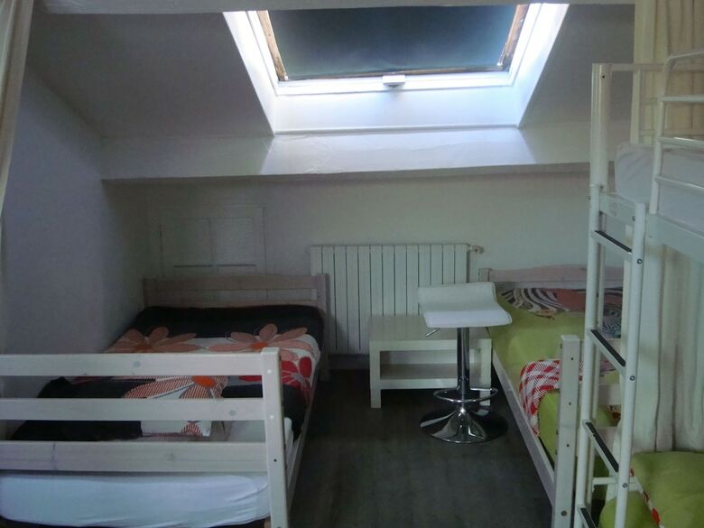 Hostal Glamorgan House