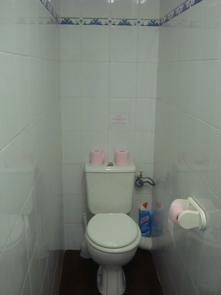 Hostal Glamorgan House