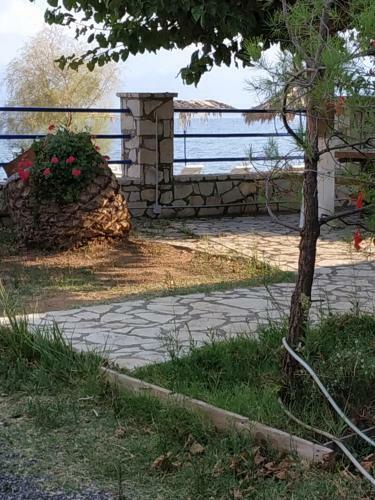 Apartamentos Holiday Tolofona