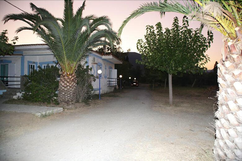 Apartamentos Holiday Tolofona