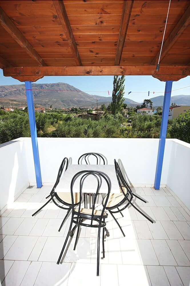Apartamentos Holiday Tolofona