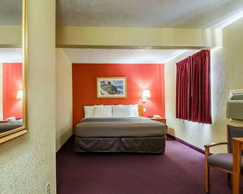 Hotel Econo Lodge Interstate 35 Exit 183