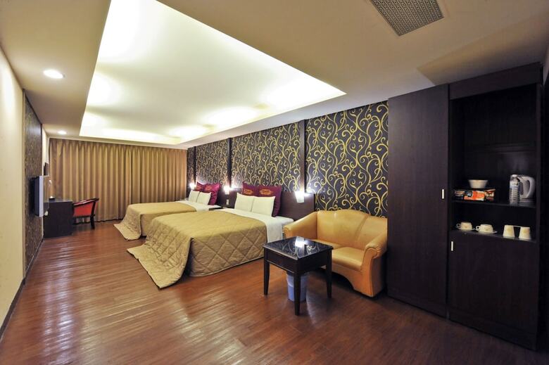 Hotel Carnival Motel
