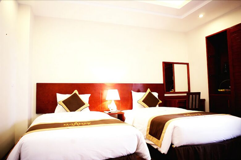 Bounty Hotel