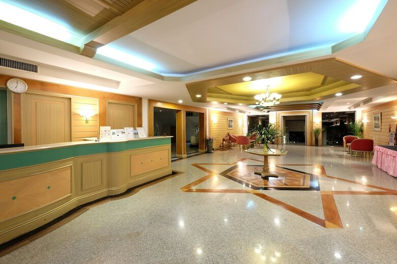 Starlite Khaoyai Hotel And Resort