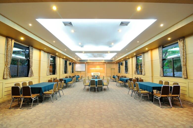 Starlite Khaoyai Hotel And Resort
