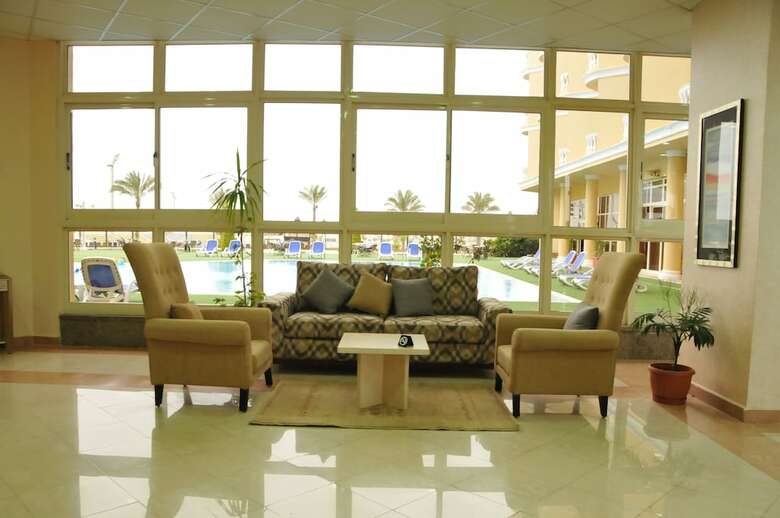 Hotel Tolip Family Club Borg El Arab