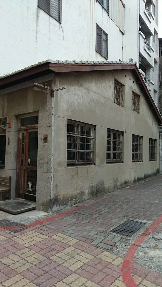 Hostal Good Garden Lady's Hostel