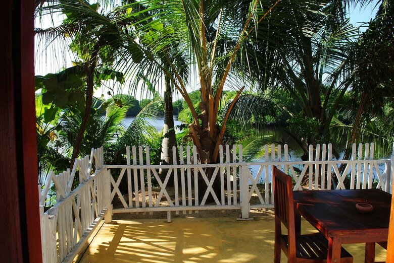 Hotel Asha Beach & Spa