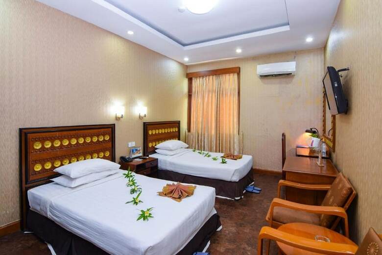 Pathein Hotel