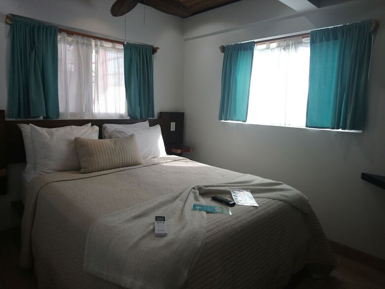 Tres Cocos Resort