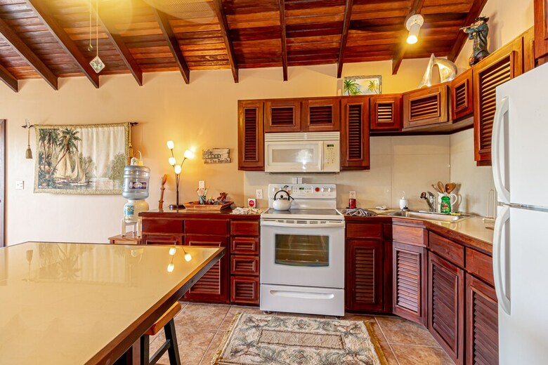 Tres Cocos Resort