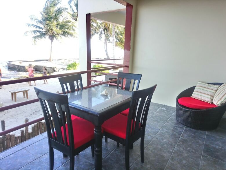Tres Cocos Resort