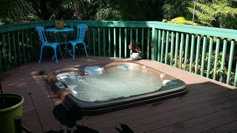 Bed & Breakfast Lava Pond Lodge