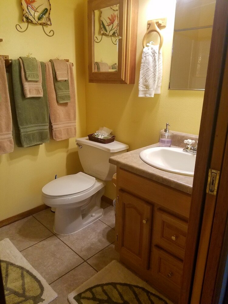 Bed & Breakfast Lava Pond Lodge