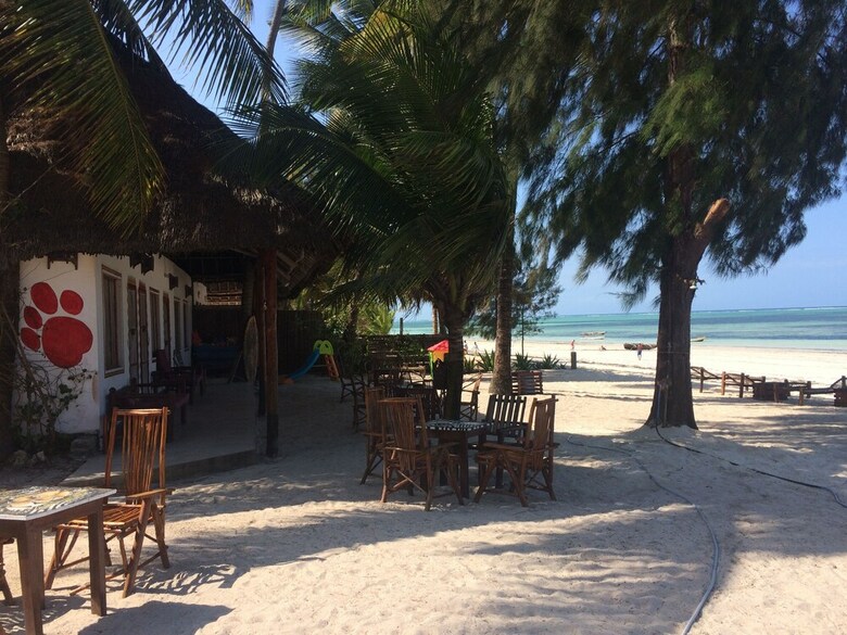 Bed & Breakfast Simba Beach Zanzibar