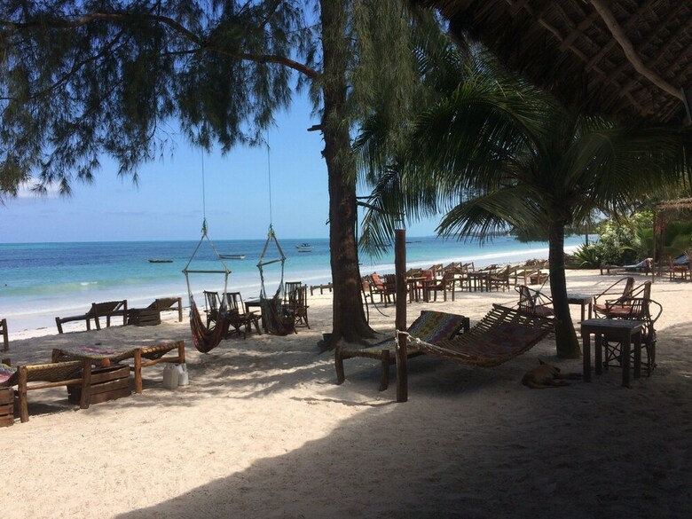 Bed & Breakfast Simba Beach Zanzibar