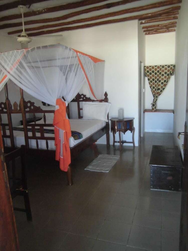 Bed & Breakfast Simba Beach Zanzibar