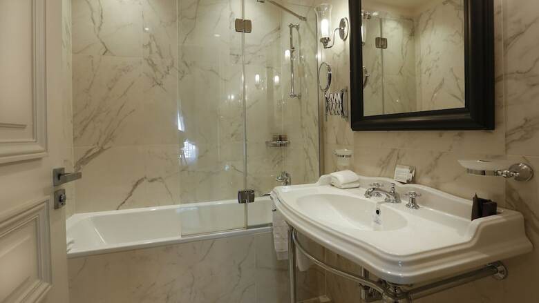 Hotel Le Saint