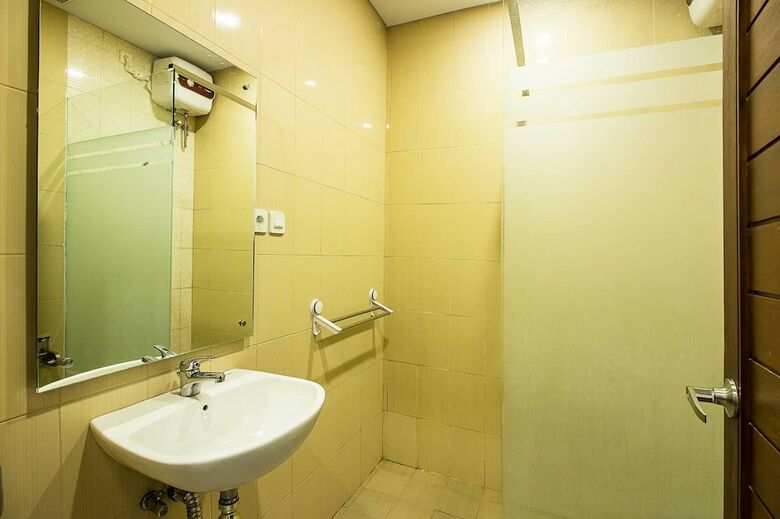Hotel Tri Homestay Kuta