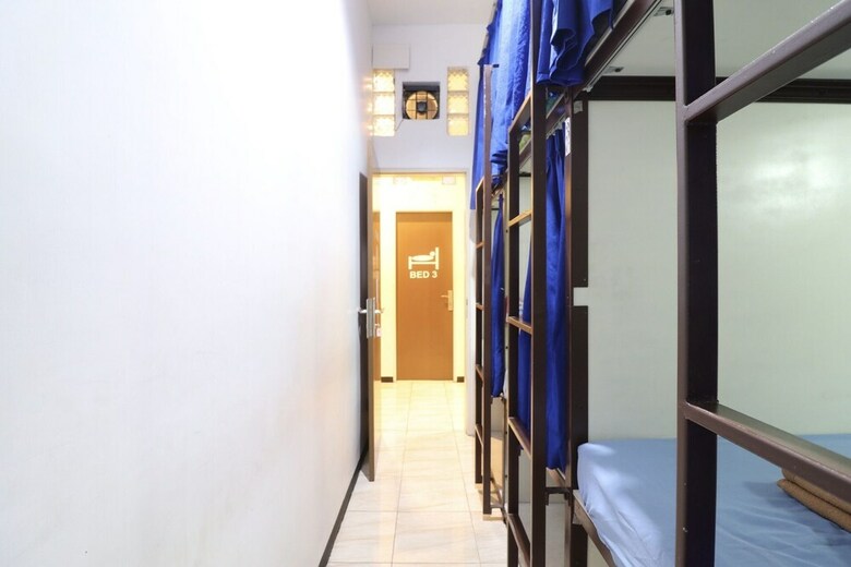 Hostal Mador Malang Dorm Hostel
