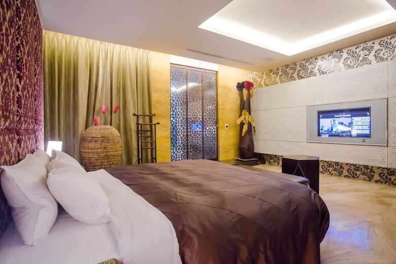Hotel Orient Luxury Villa Motel